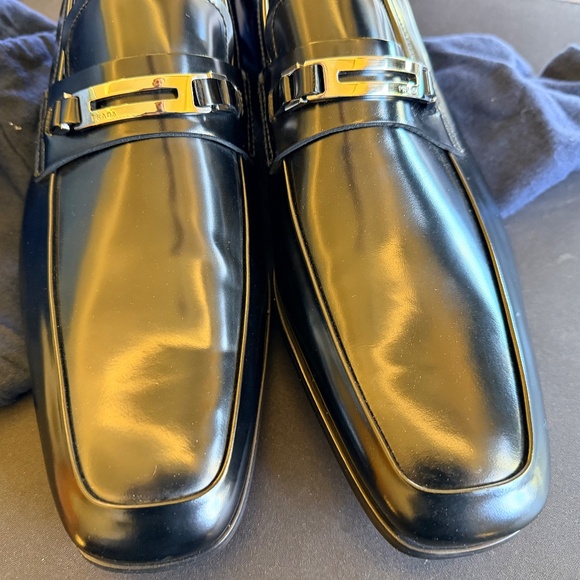 NEW IN BOX--Men's Prada US 10.5 / EU 9.5 Patent Leather loafer with buckle - Picture 7 of 7